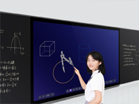 有全屏可以使用粉笔书写的智慧黑板吗？